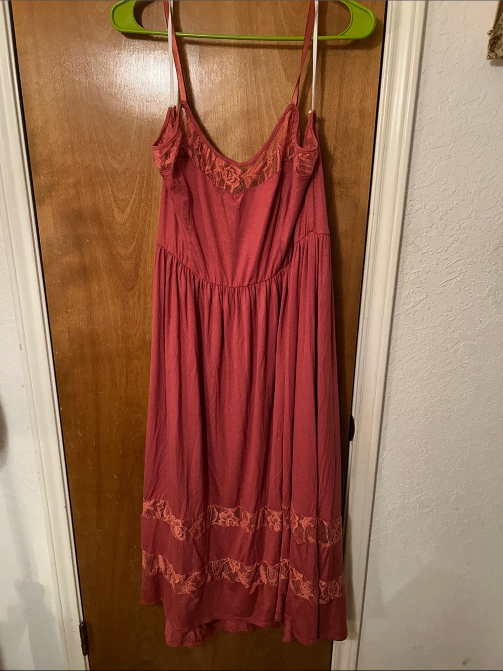 Emerald Rose Pink Lace-Trim Spaghetti Strap Dress. 2X. Like new.